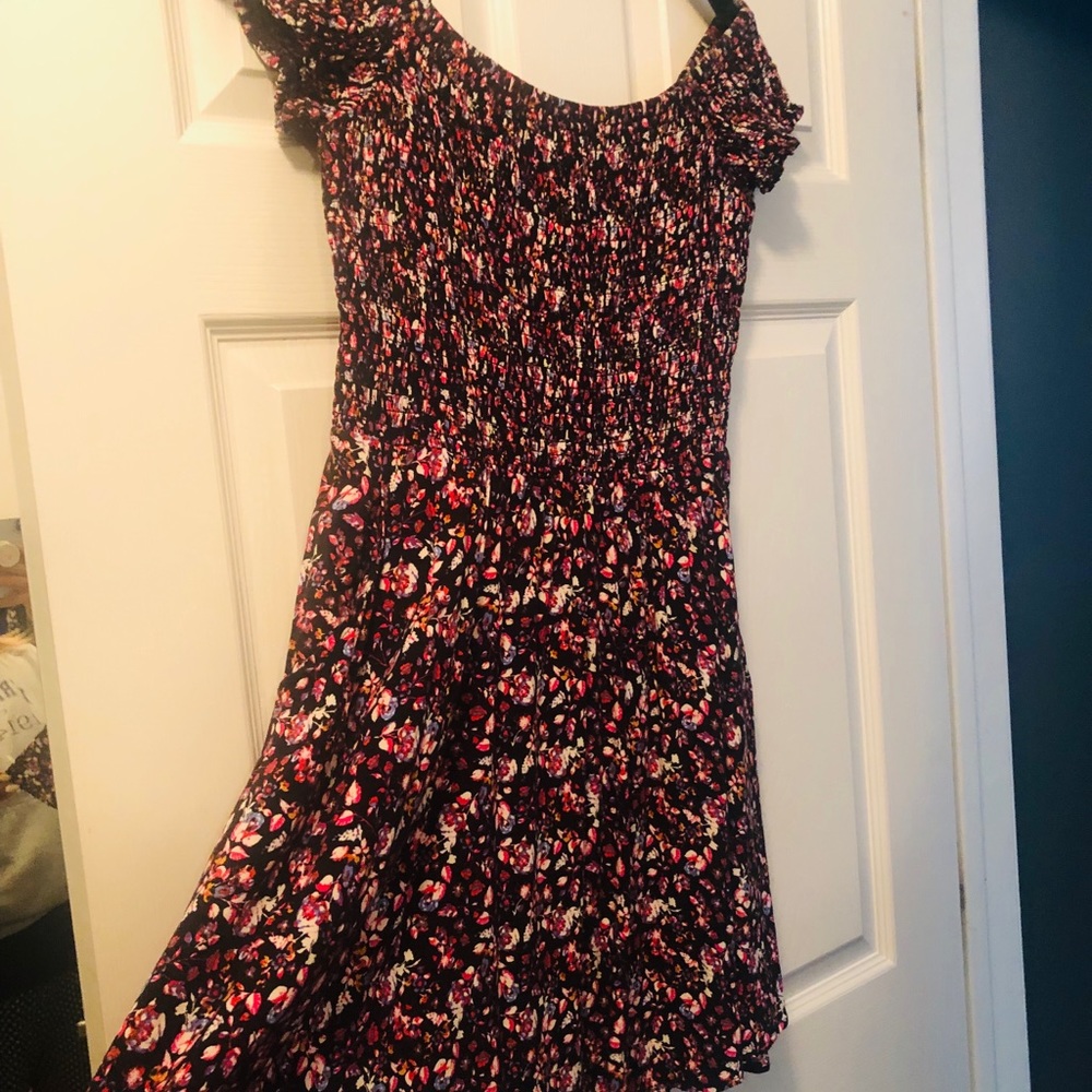 Off the shoulder Floral dress with pockets